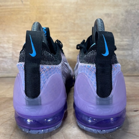 Nike Air VaporMax 2021 Flyknit Womens Sz 6.5 Running Shoes Sneakers Lilac/Black - Picture 4 of 8